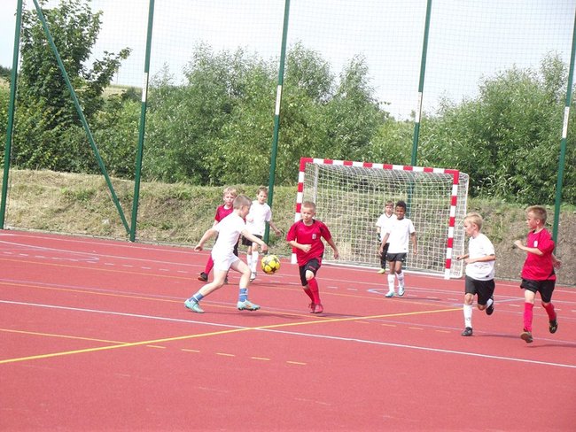 Doczekali się nowego boiska - zdjęcia