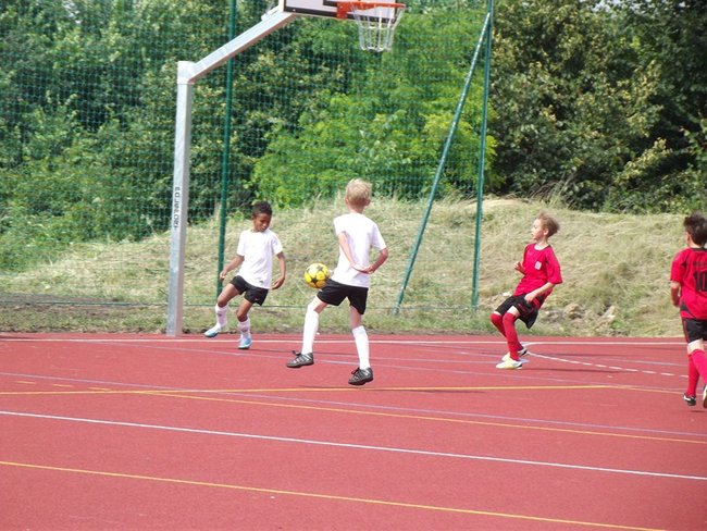 Doczekali się nowego boiska - zdjęcia