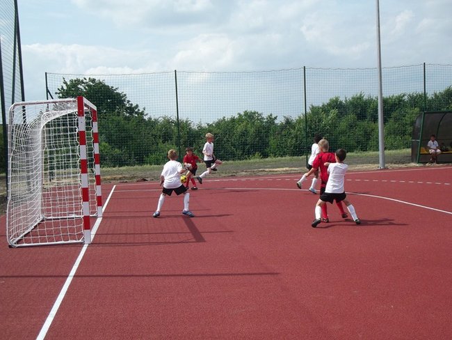 Doczekali się nowego boiska - zdjęcia