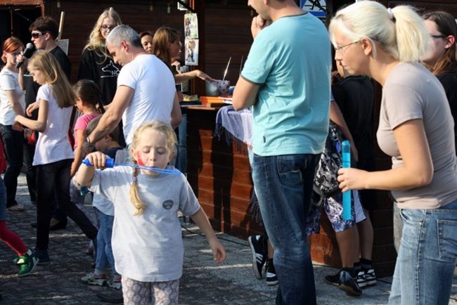 Rynek pełen czworonogów - zdjęcia