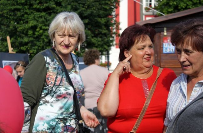 Rynek pełen czworonogów - zdjęcia