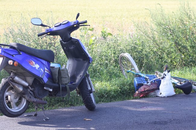 Policja szuka sprawcy wypadku - zdjęcia