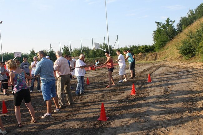 Festyn na nowym boisku - zdjęcia