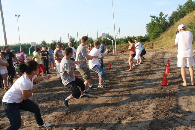 Festyn na nowym boisku - zdjęcia