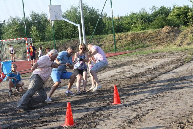 Festyn na nowym boisku - zdjęcia