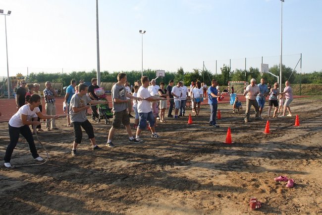 Festyn na nowym boisku - zdjęcia