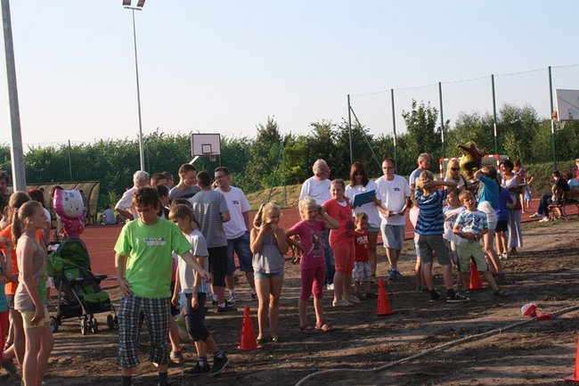 Festyn na nowym boisku - zdjęcia