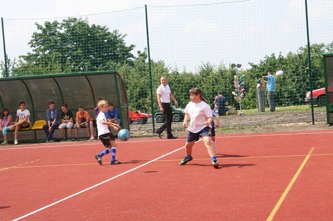 Festyn na nowym boisku - zdjęcia