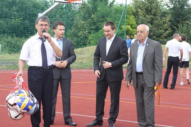 Festyn na nowym boisku - zdjęcia