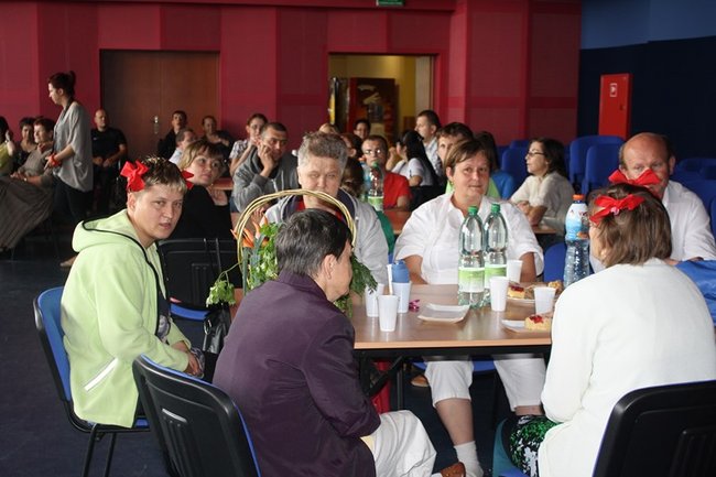 Jedzą na zdrowie - zdjęcia