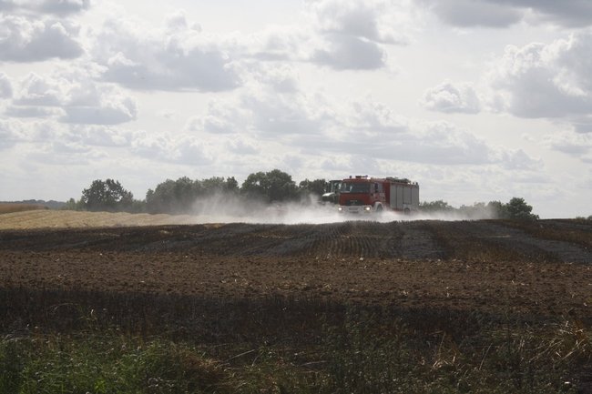  Groźny pożar w Daleszynie - zdjęcia