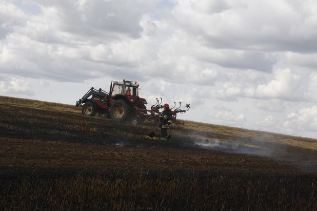  Groźny pożar w Daleszynie - zdjęcia