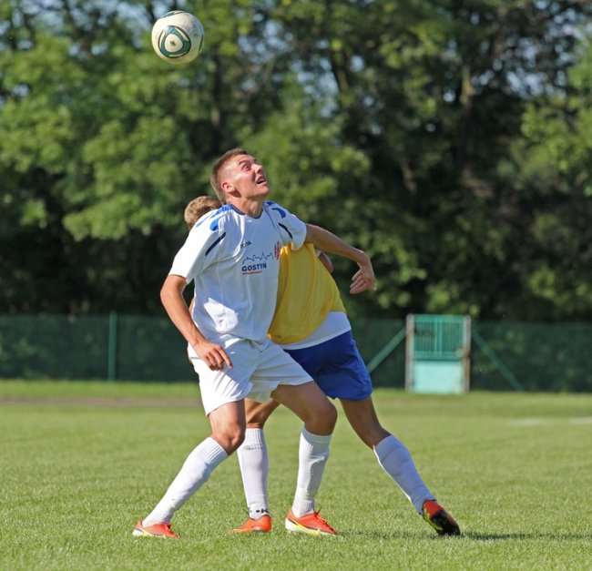 Piłkarze szlifują formę - zdjęcia