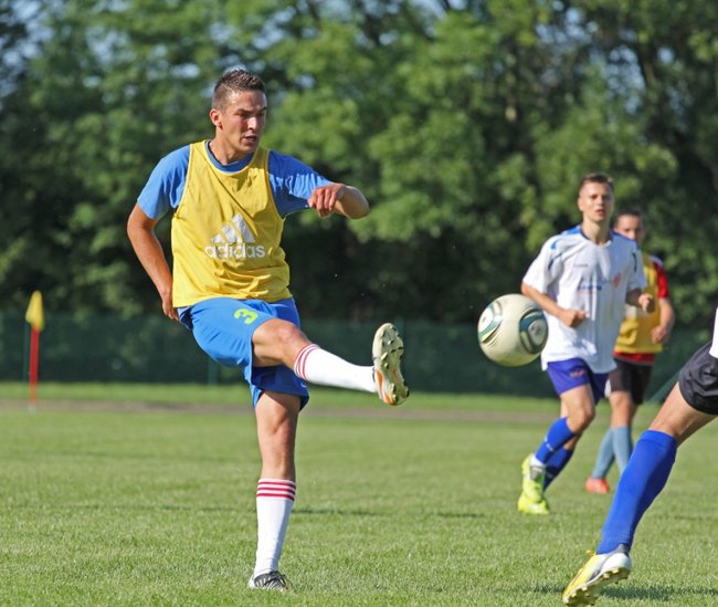 Piłkarze szlifują formę - zdjęcia