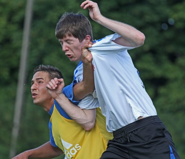 Piłkarze szlifują formę - zdjęcia