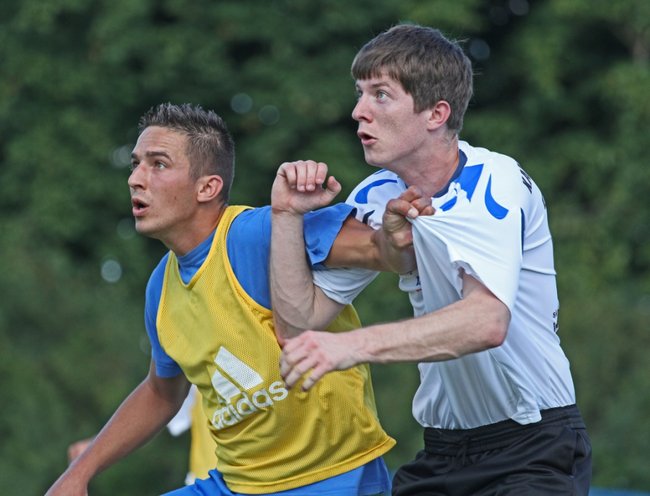 Piłkarze szlifują formę - zdjęcia