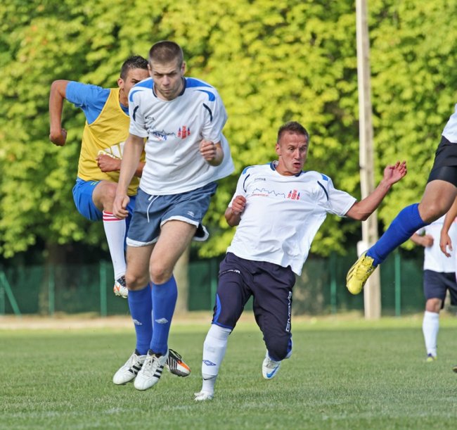 Piłkarze szlifują formę - zdjęcia