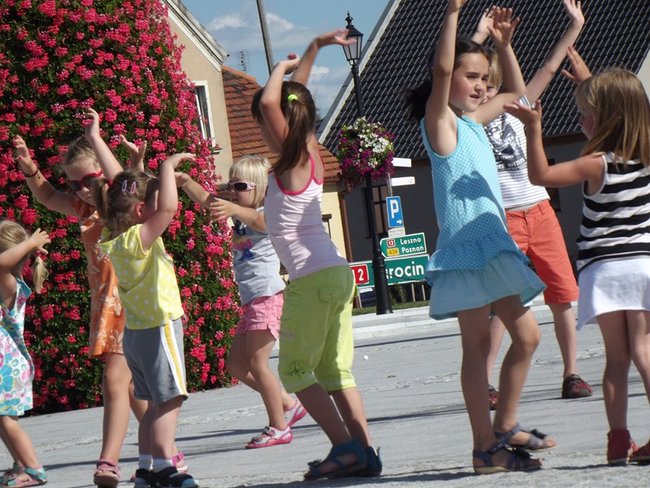 Rynek w rytmach latino -  zdjęcia