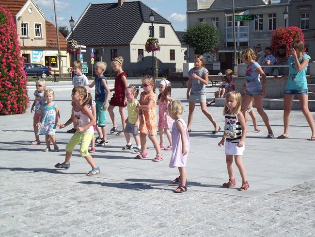 Rynek w rytmach latino -  zdjęcia