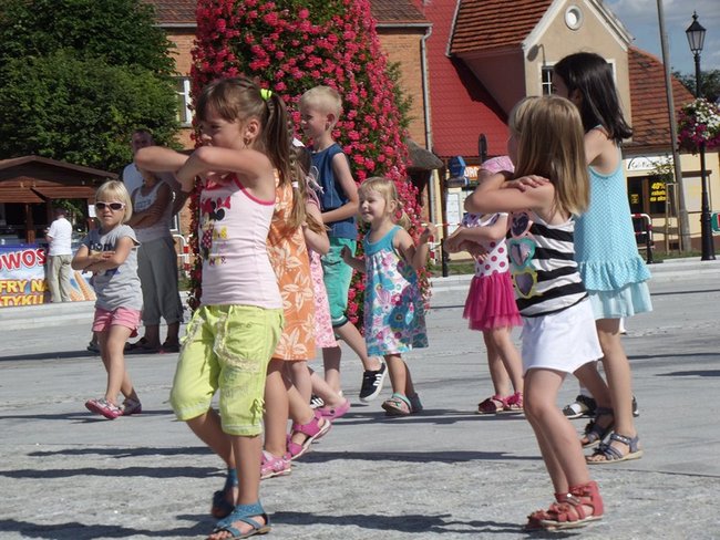 Rynek w rytmach latino -  zdjęcia