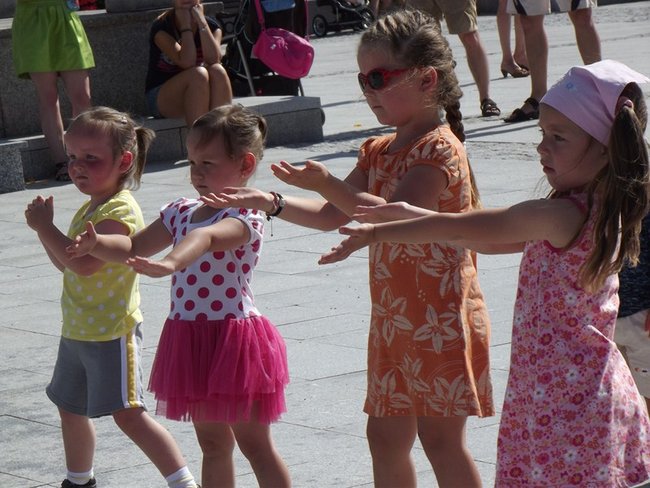 Rynek w rytmach latino -  zdjęcia