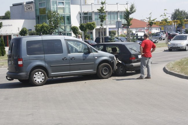 Kolizja w centrum Gostynia - zdjęcia