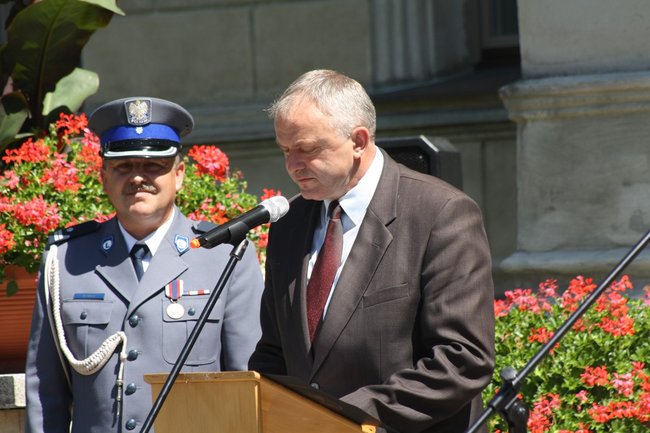 Służba nie drużba - zdjęcia