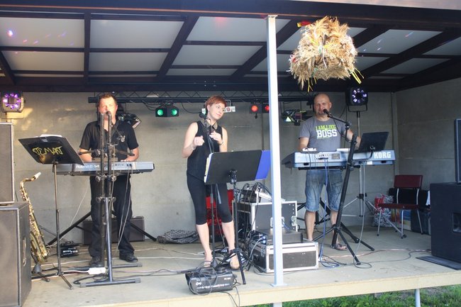 Dożynkowe zabawy - zdjęcia