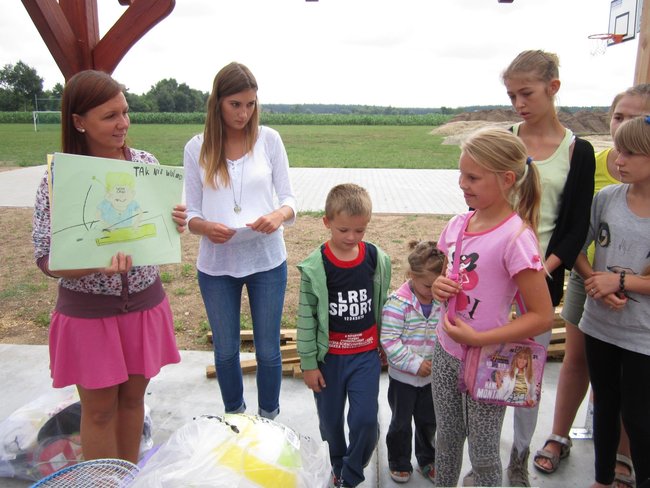 Twórcze wakacje z edukacją w tle - zdjęcia