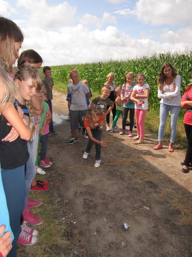 Twórcze wakacje z edukacją w tle - zdjęcia