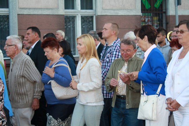 Biskup chwalił gostynian - zdjęcia