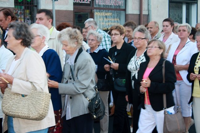 Biskup chwalił gostynian - zdjęcia