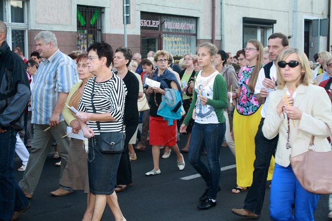 Biskup chwalił gostynian - zdjęcia
