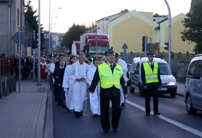 Biskup chwalił gostynian - zdjęcia