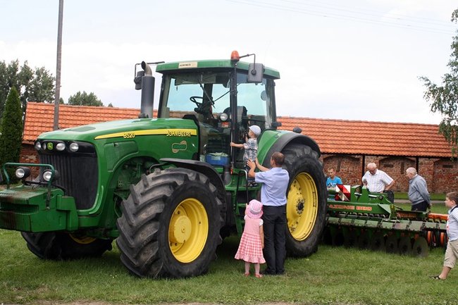 By chleba nikomu nie zabrakło - zdjęcia