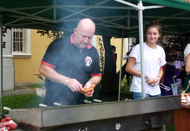 By chleba nikomu nie zabrakło - zdjęcia