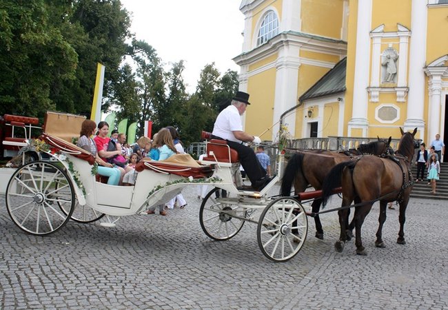 By chleba nikomu nie zabrakło - zdjęcia