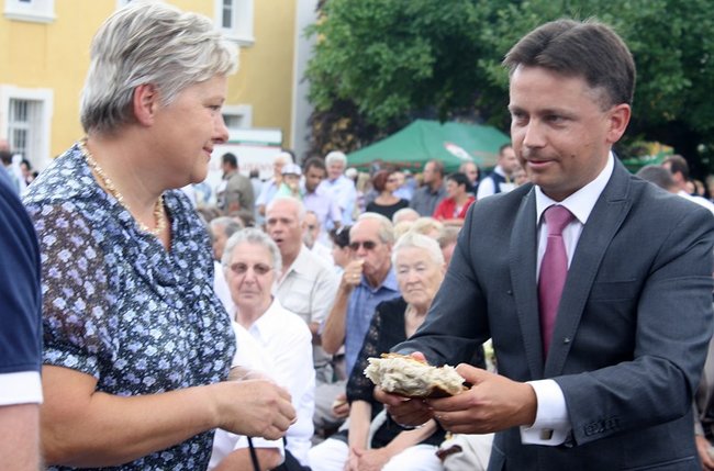 By chleba nikomu nie zabrakło - zdjęcia