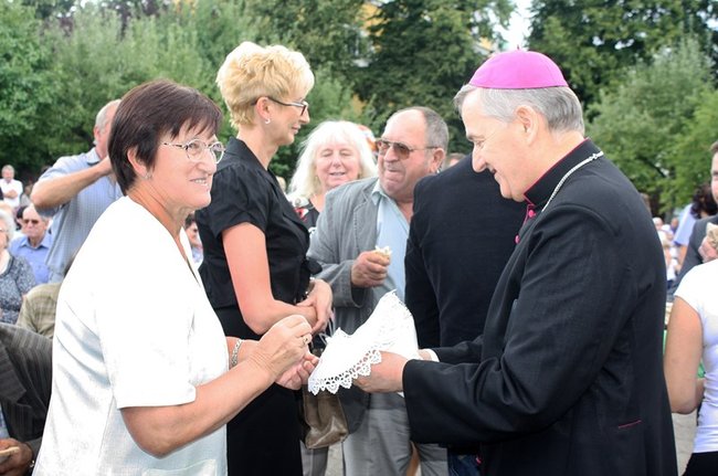 By chleba nikomu nie zabrakło - zdjęcia