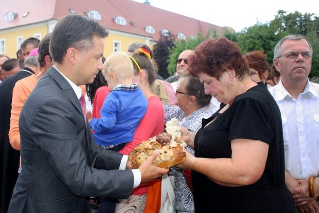 By chleba nikomu nie zabrakło - zdjęcia