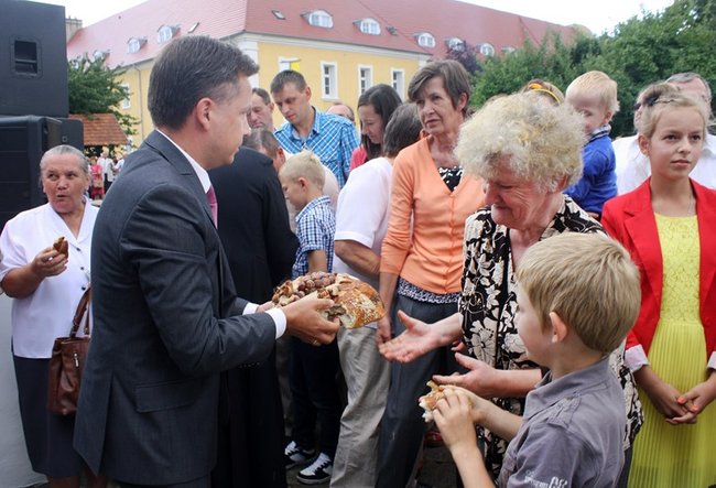 By chleba nikomu nie zabrakło - zdjęcia