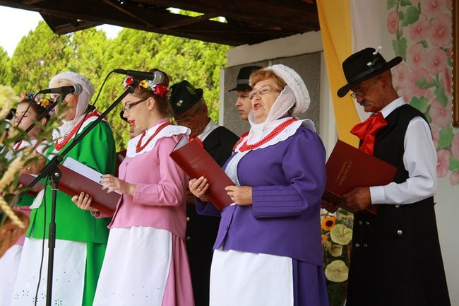 By chleba nikomu nie zabrakło - zdjęcia