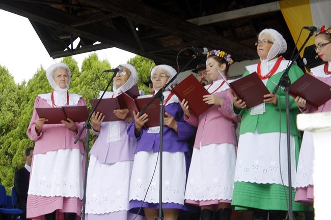 By chleba nikomu nie zabrakło - zdjęcia