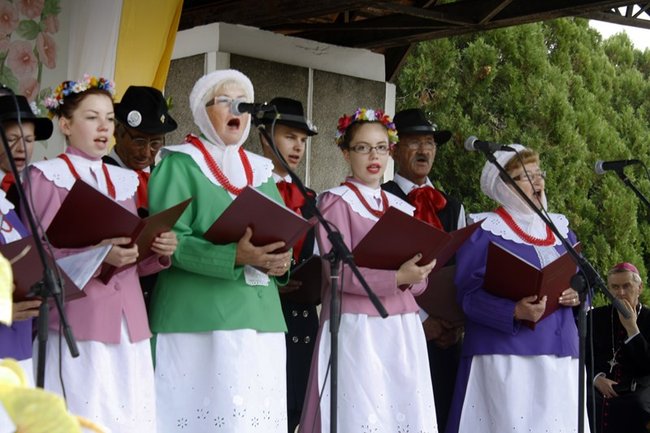 By chleba nikomu nie zabrakło - zdjęcia