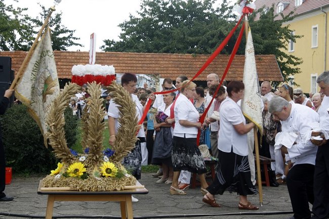 By chleba nikomu nie zabrakło - zdjęcia