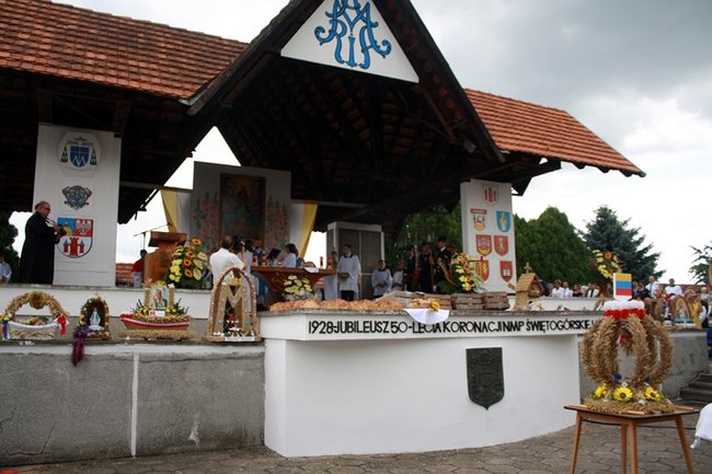 By chleba nikomu nie zabrakło - zdjęcia