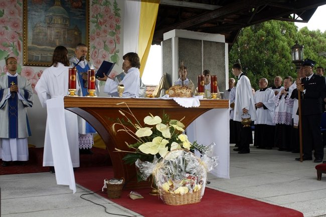 By chleba nikomu nie zabrakło - zdjęcia