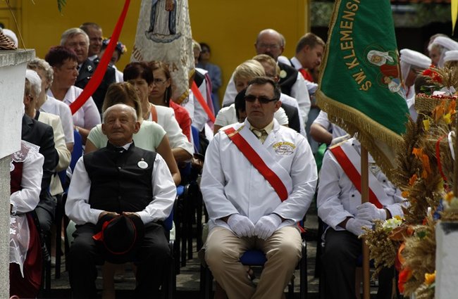 By chleba nikomu nie zabrakło - zdjęcia