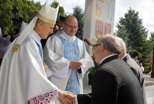 By chleba nikomu nie zabrakło - zdjęcia