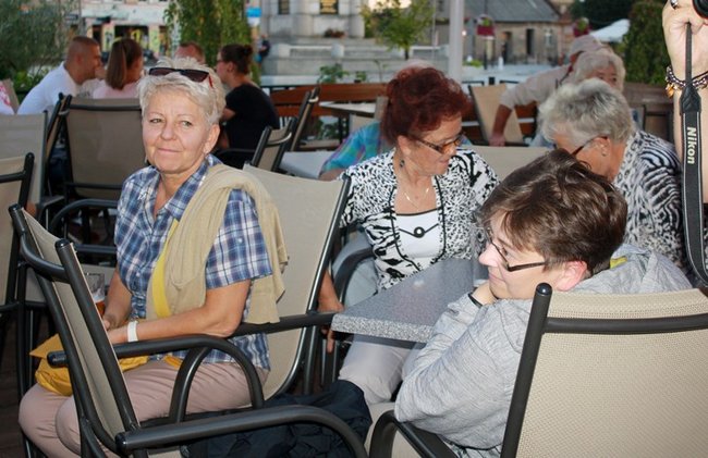  Idą łeb w łeb - zdjęcia